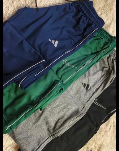 Pantalones Baggys Laycra con Frisa Muy Lindo Calidad - Miniatura 2