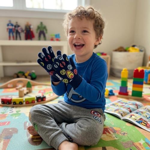 Pack de 12 Guantes de Niño hasta 5 Años Personajes, Invierno