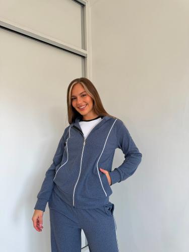Conjunto de Darlon con Vivo (campera y Palazo) Madrid