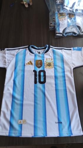 Camisetas Bordadas y Sublimadas