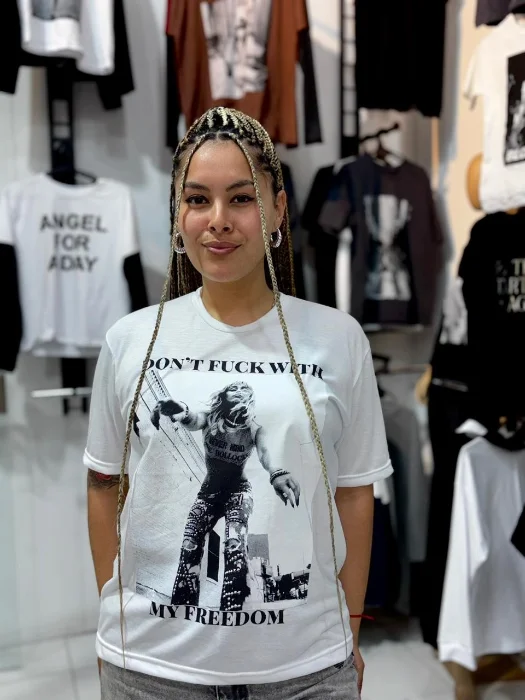 Remeron Corto Oversize con Estampa 04 Miley Cyrus