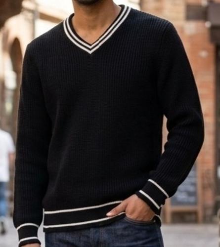 Sweater Negro,escote en V