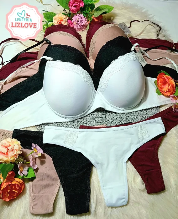 Conjuntos de  Lycra con Puntilla