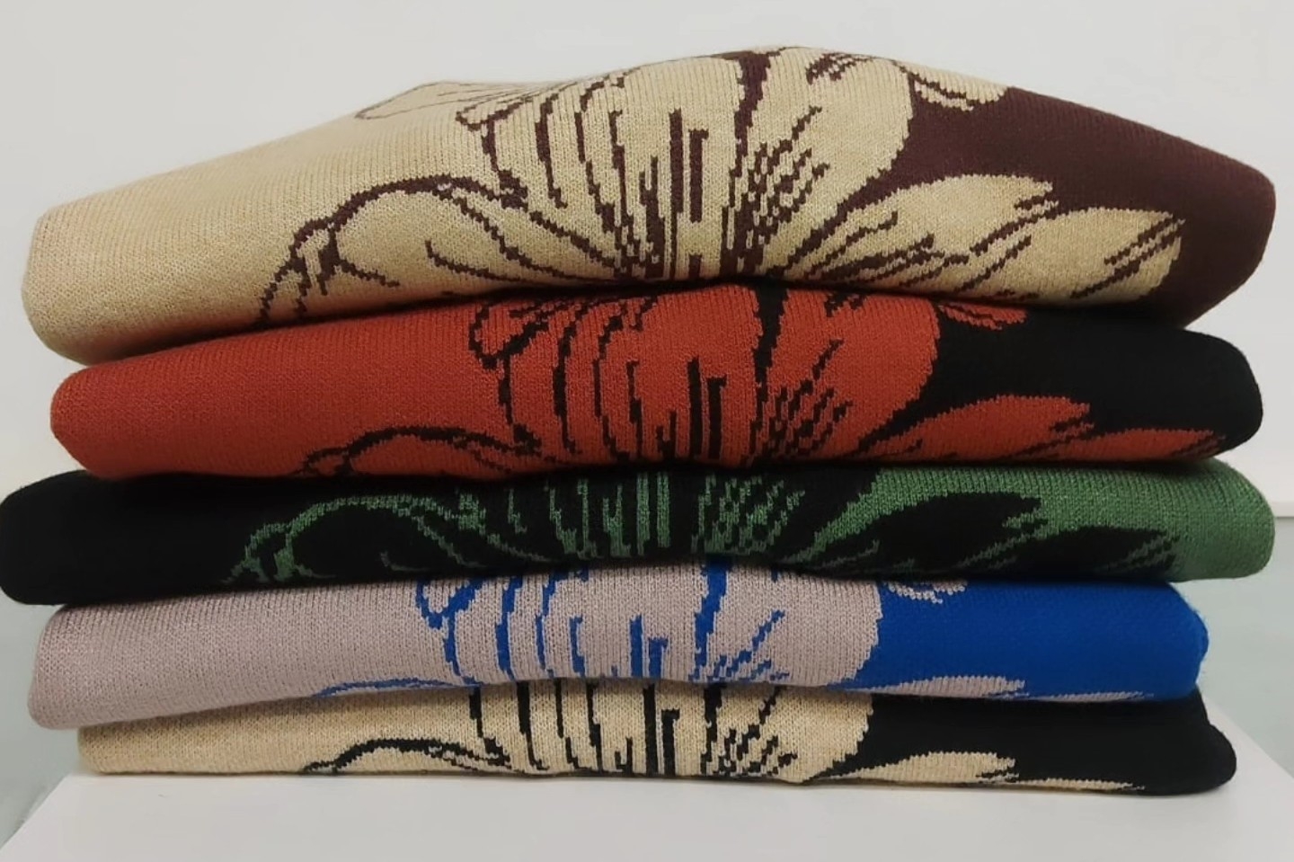 Sweater Flor de Bremer Doble Hilo - Imagen 2