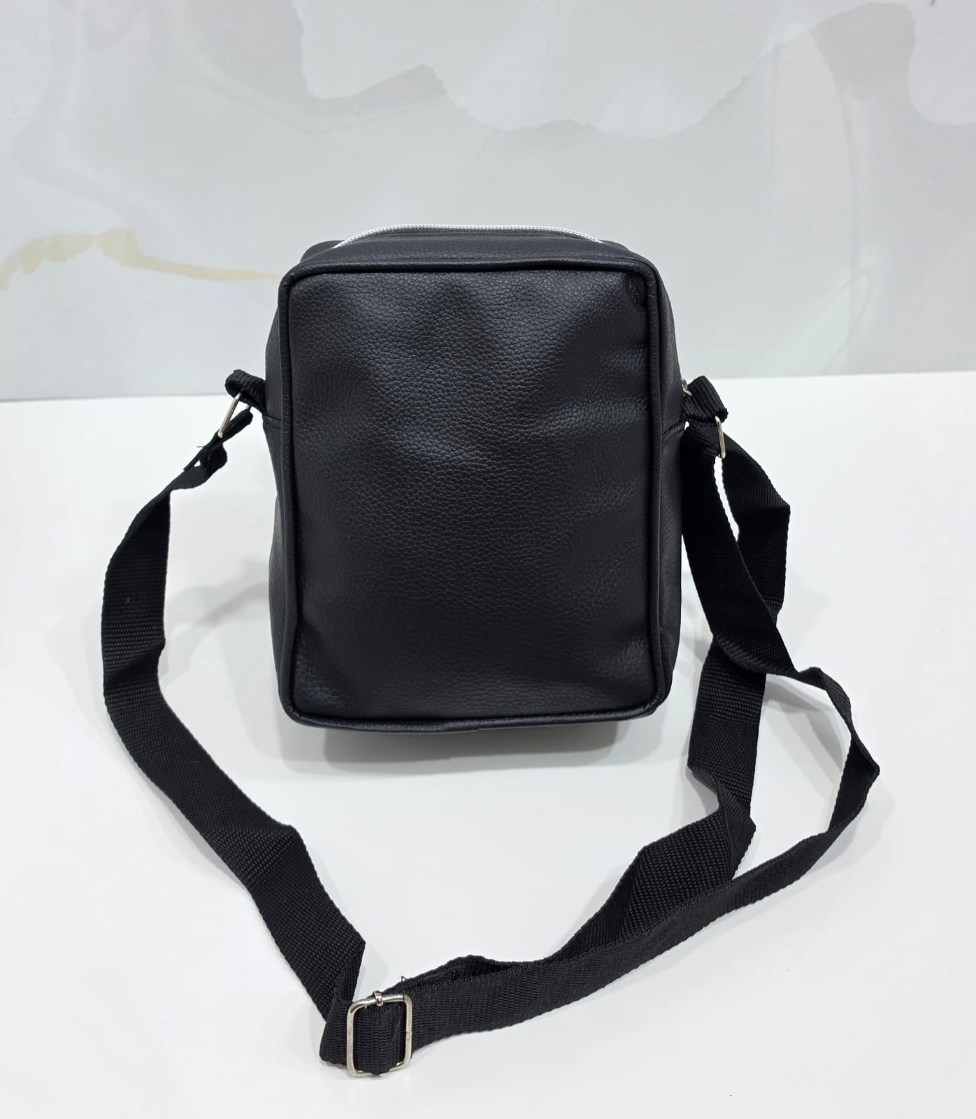 Morral. de Cuero Ecológico Excelente Calidad - Imagen 2