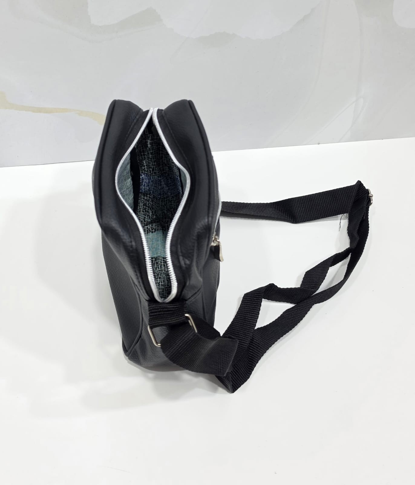 Morral. de Cuero Ecológico Excelente Calidad - Imagen 4