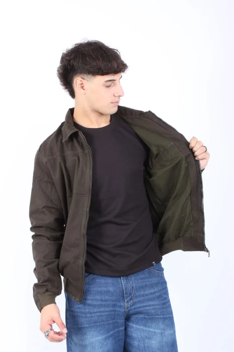 Bomber sin Abrigo