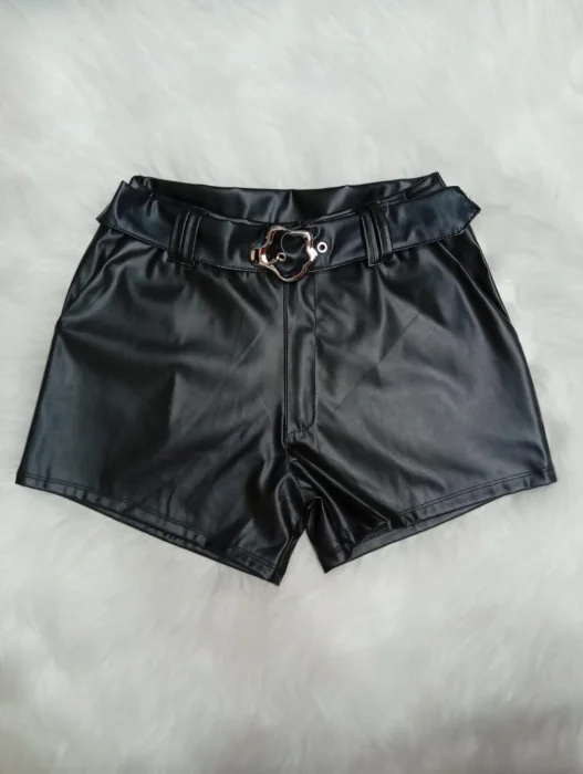 Short con Cinto