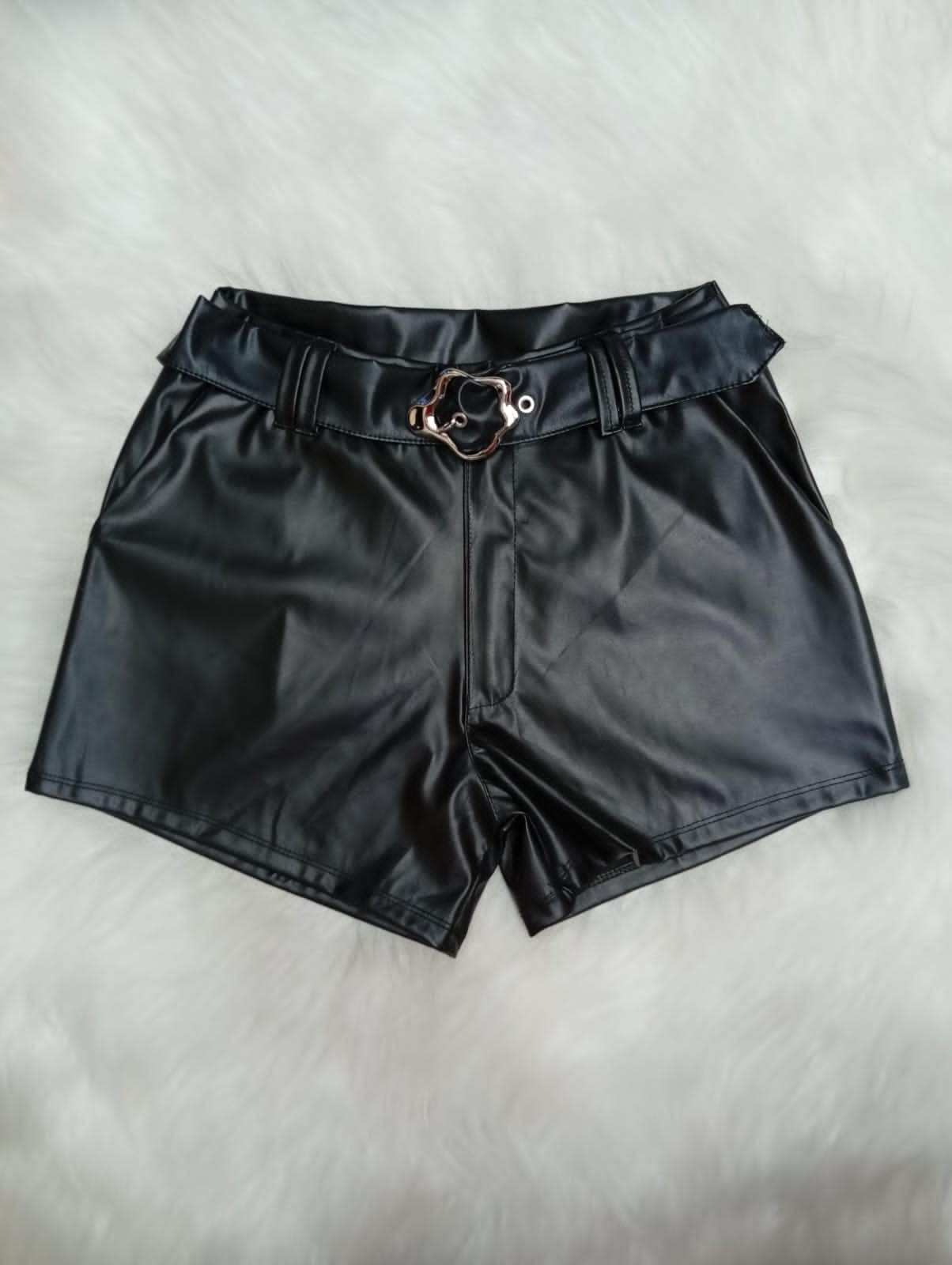Short con Cinto - Imagen 5