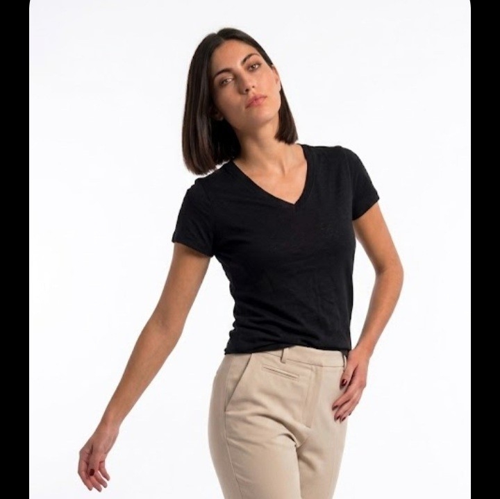 Remera Mujer Cuello V - Imagen 3