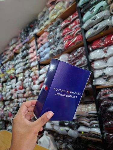 Cajas Tommy