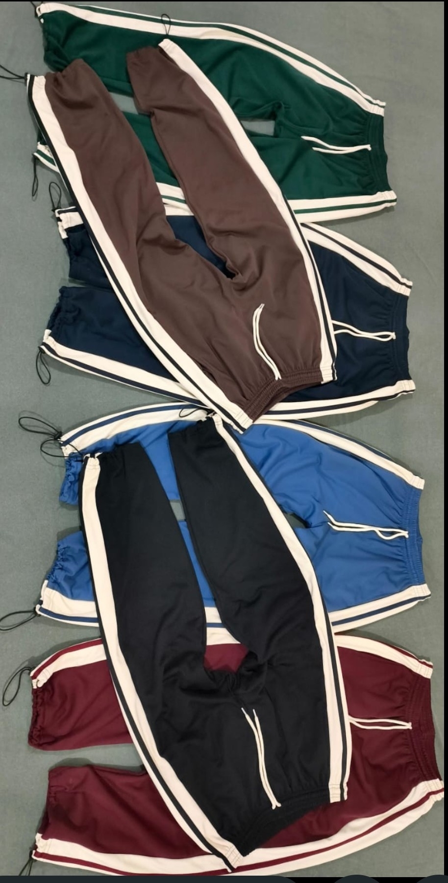 Pantalones Baggsy sin  Frísa Disponibles Laycra y Sof - Imagen 3
