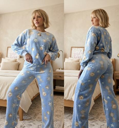 Conjunto Pijama Luminosa Peluche