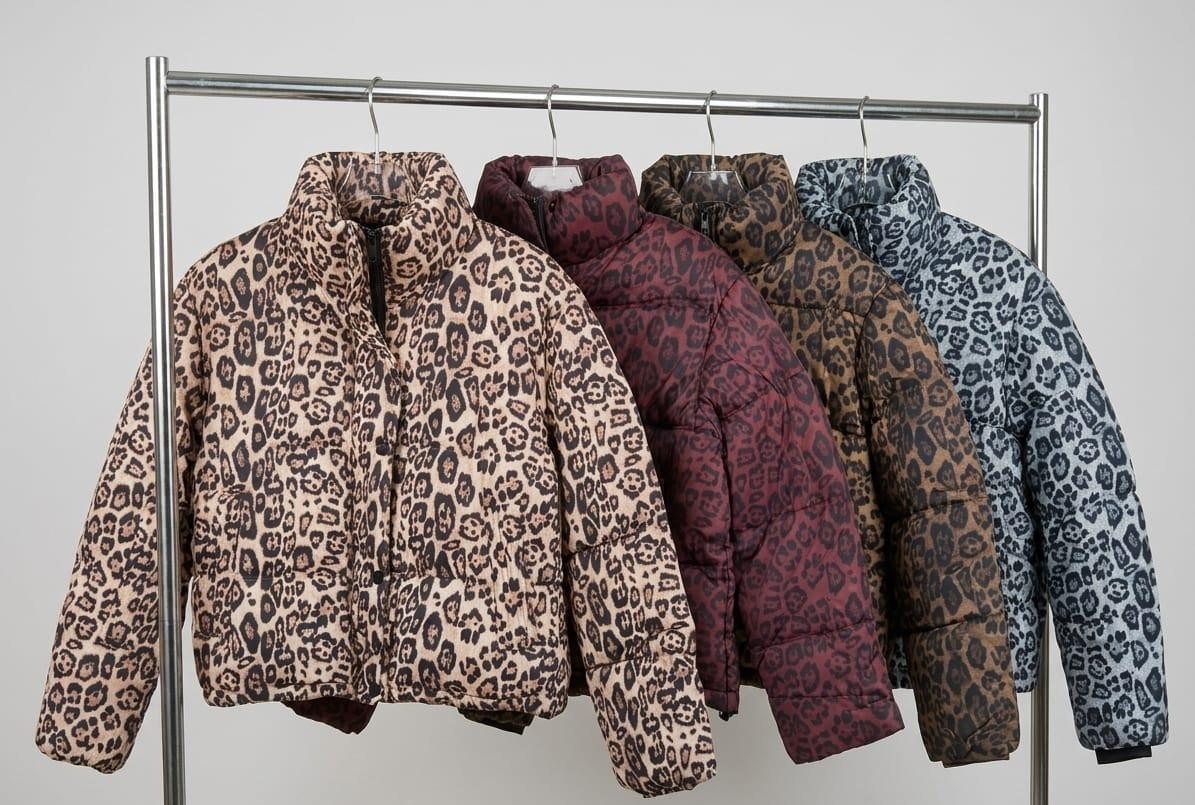 Campera Puffer Print Importada - Imagen 7