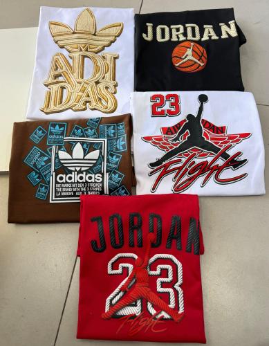 Remeras Premium Efecto Bordado - Miniatura 2