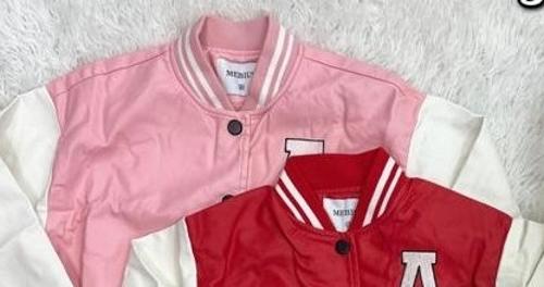 Campera Universitaria Niña - Miniatura 3