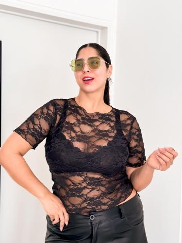 Remera  Reini  de Encaje