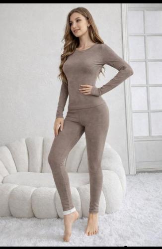 Pijama Térmico Doble Costuras con Piel - Miniatura 4
