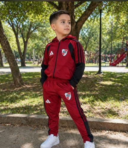Conjunto Deportivo de Nene Solo Venta Mayorista ,no Vendo Unidad