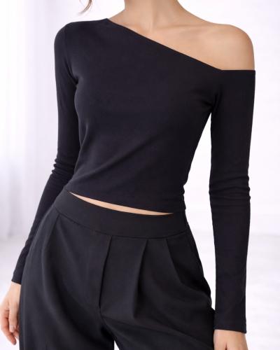 Remera Hombro Descubierto #11