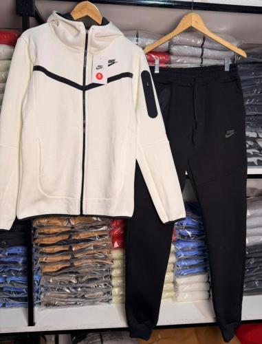 Conjunto Nike Tech - Miniatura 6