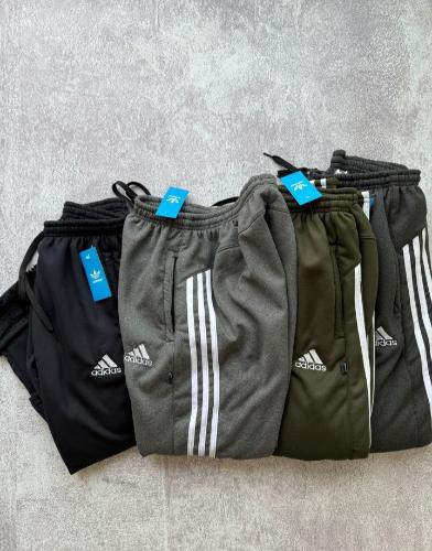 Pantalones Adidas de Peluche