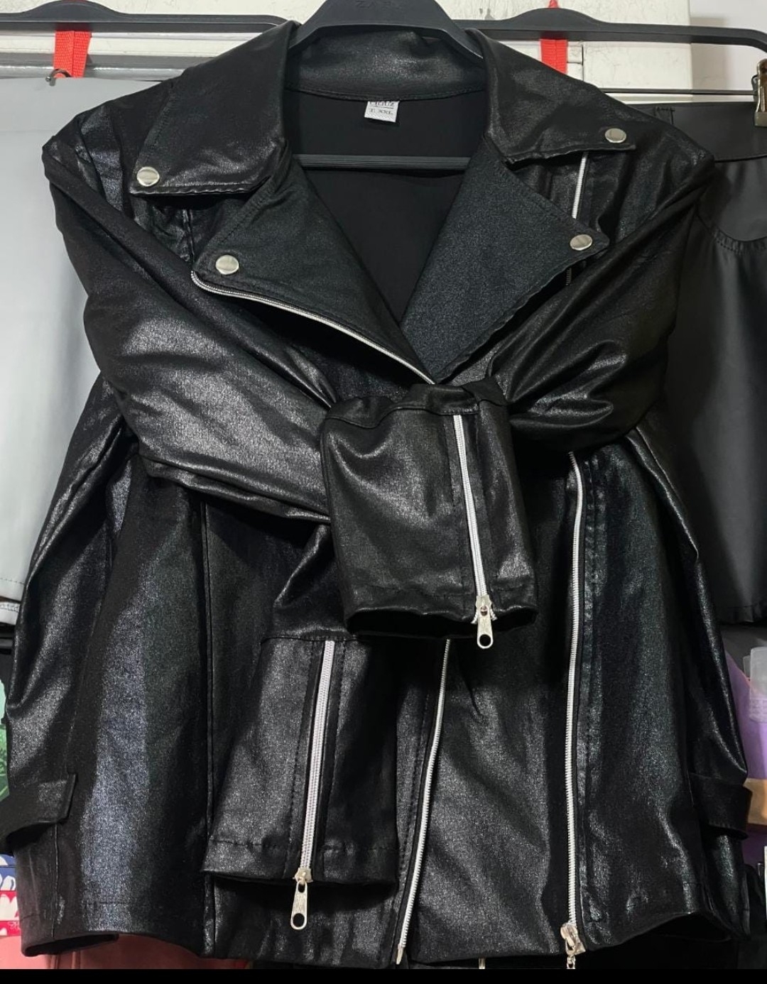 Campera Cruzada Metalizada Negro - Imagen 2
