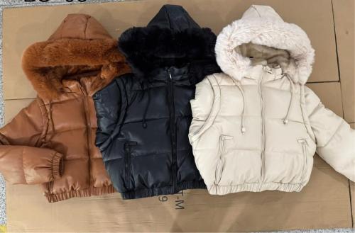 Puffer Chaleco Desmontable con Piel