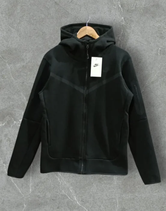 Campera Nik Tech