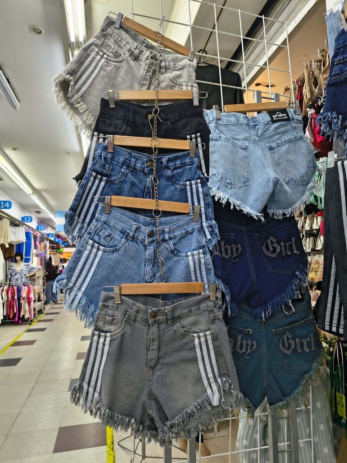 Shorts Tres Tiras - Imagen 2