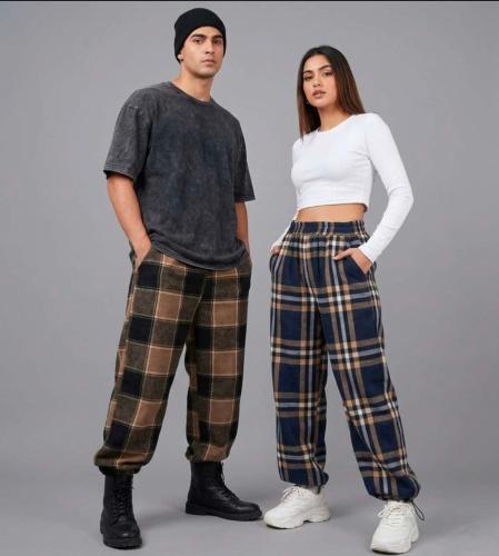 Baggi.  Escoses Hombre y Mujer - Miniatura 3