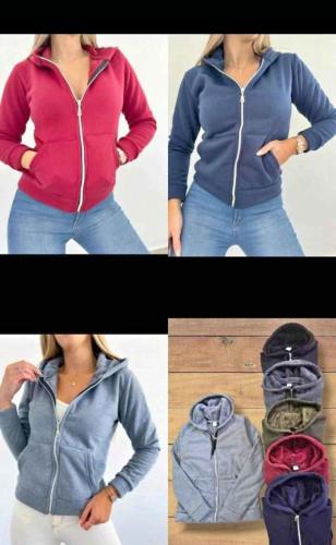 Campera de  Yersey Voy Piel Disponible
