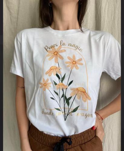 Remera Magia