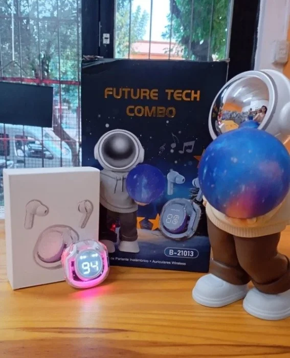 Combo Parlante Astronauta  Luna Rgb + Auriculares Earbuds