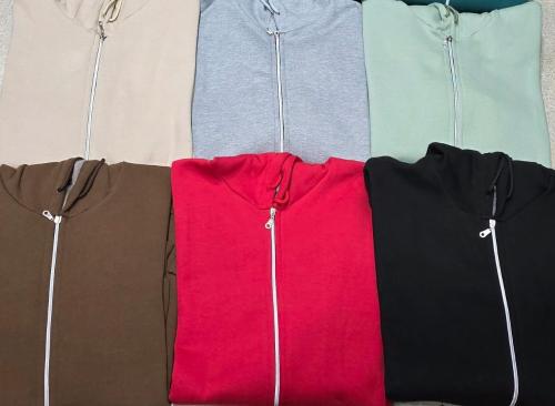 Campera Frisa Invisible, Talle Especial - Miniatura 5