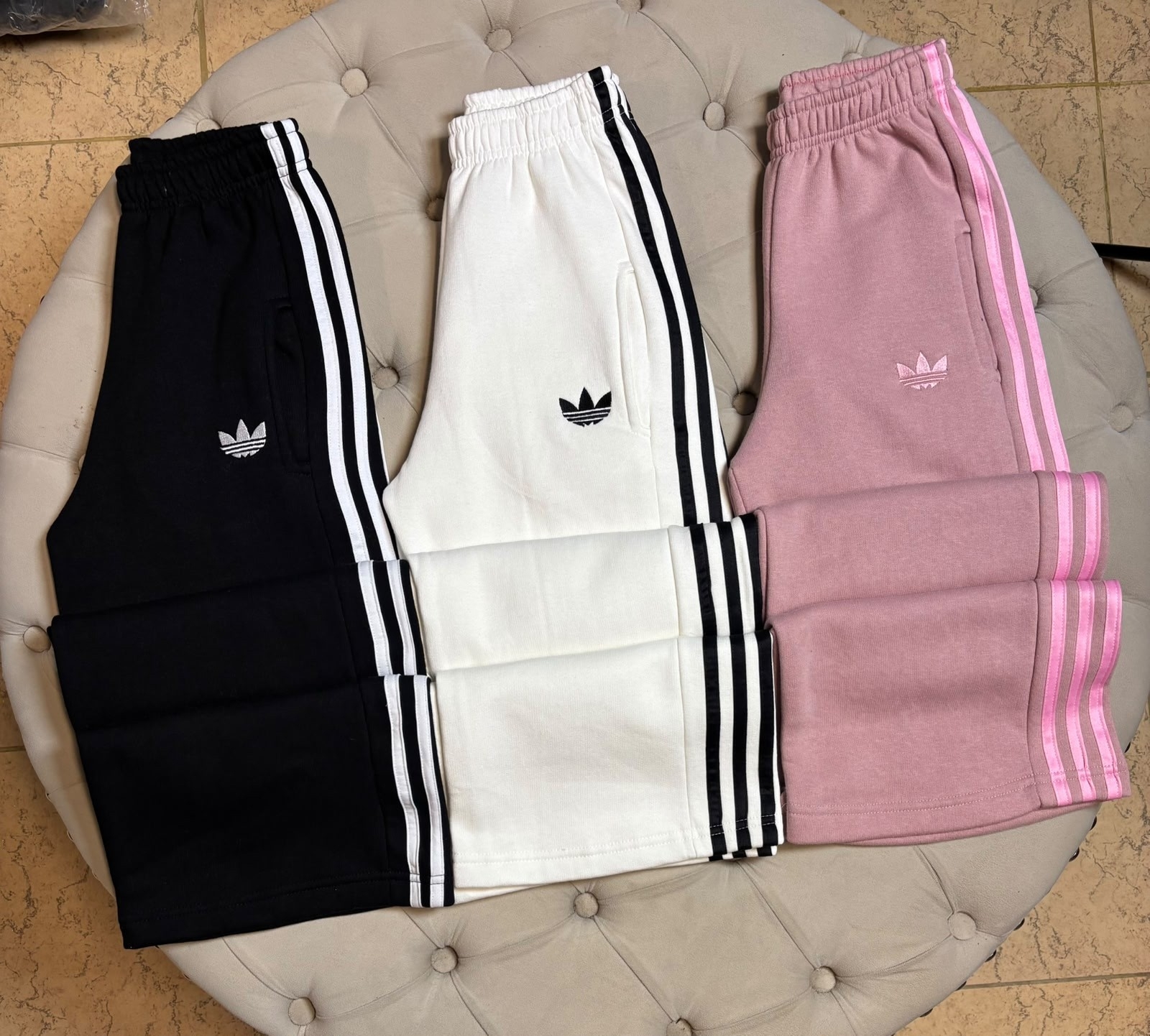 Pantalón Adidas - Imagen 5