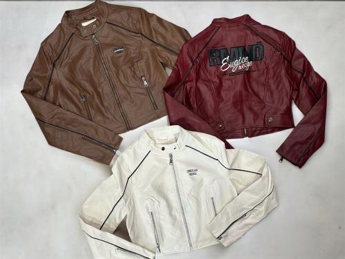 Campera Motomami