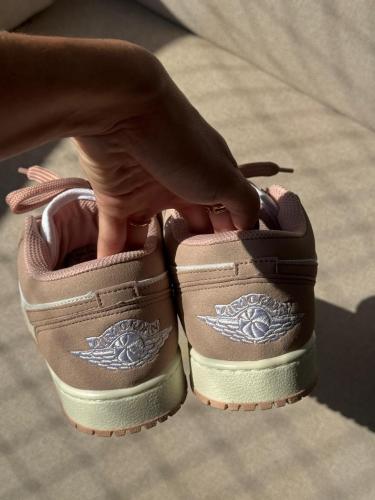 Zapatillas Nike Jordan Rosa Viejo Blanco Importadas Brasil - Miniatura 3