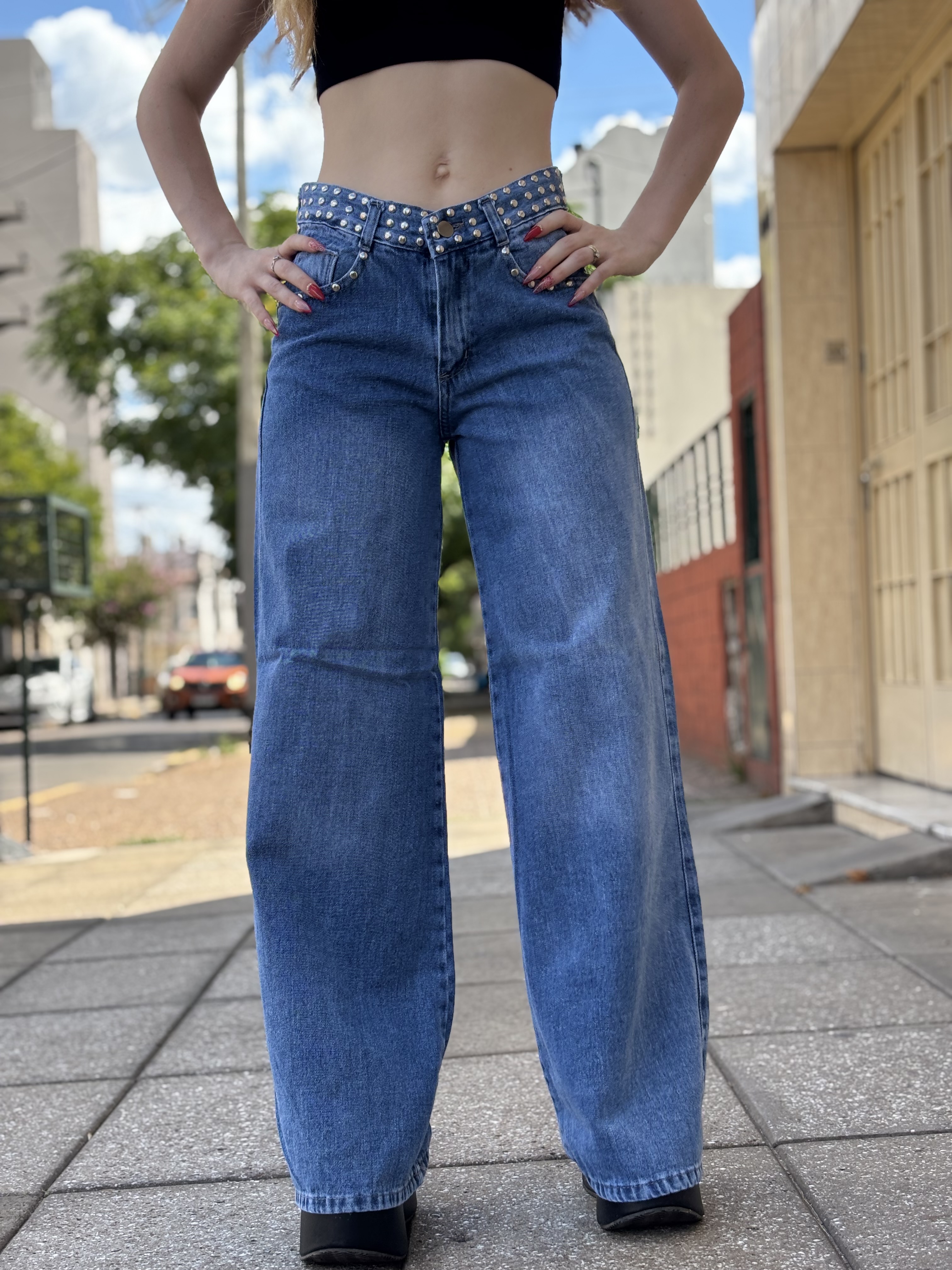 Wide Leg Azul Arena con Tachas - IMG_8919.jpeg