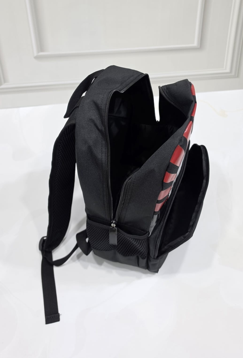 Mochilas Deportivas *de Hombre..* Impermeable
Excelente Calidad. - Imagen 5