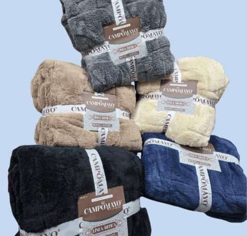 Mantas Plush Lisas