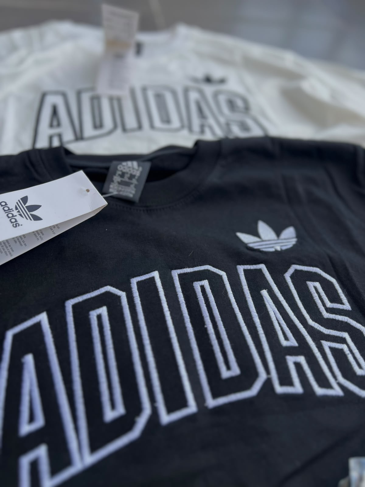 Remera Adds - 6cd5b8cb-db11-418b-bdfd-5784eefcf4a5.jpeg