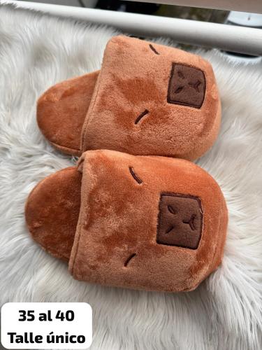 Pantuflones Personajes - Miniatura 4