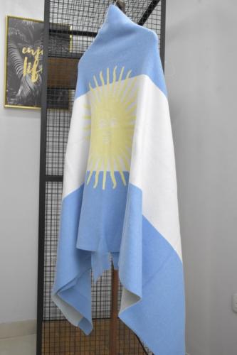 Ruana Argentina - Miniatura 2