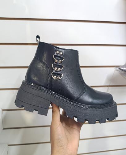 Botas Cortas Tipo Borcegos