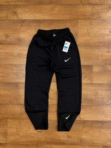 Pantalón Baggy Nike