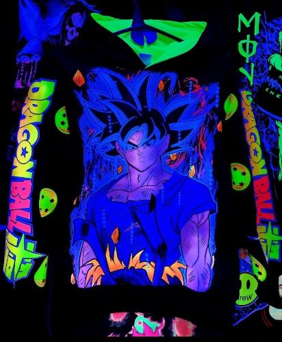Goku Buso  Brillan en Oscuridad