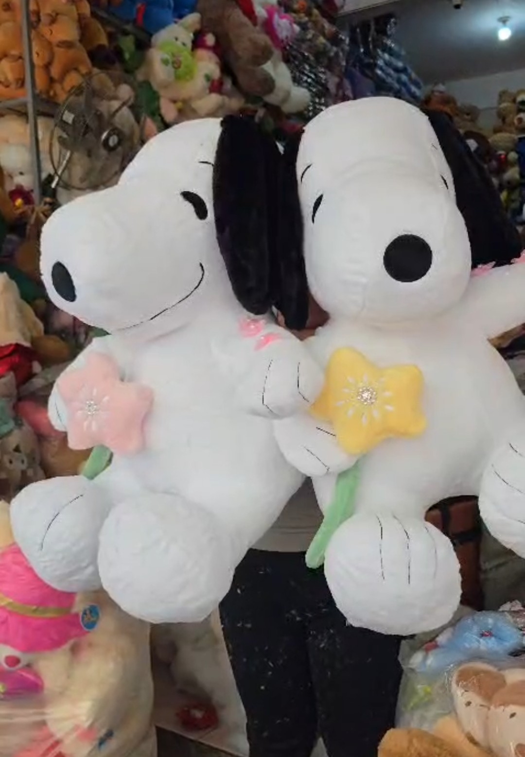 Peluche Snoopy 75cm Aprox - Imagen 2