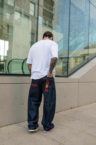 Baggy Ferrari  Azul Estático con Bordado