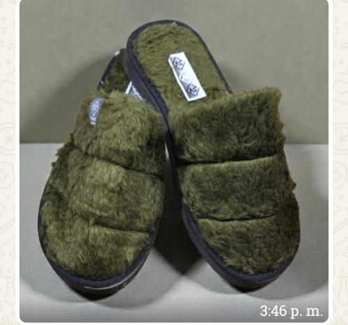 Pantuflas Peluche para Hombre - Miniatura 2